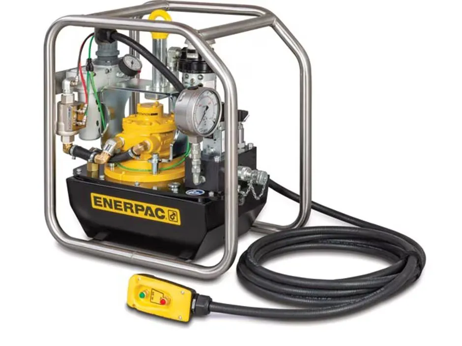 ZA4208TX-QR0P, İki Hızlı, Havalı Hidrolik Tork Anahtarı Pompası, 6,8 litre yağ haznesi kapasitesi, Enerpac Hidrolik Tork Anahtarları ile kullanım için.